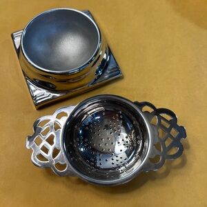 Vintage English Art Deco silver-plated tea strainer with drip tray